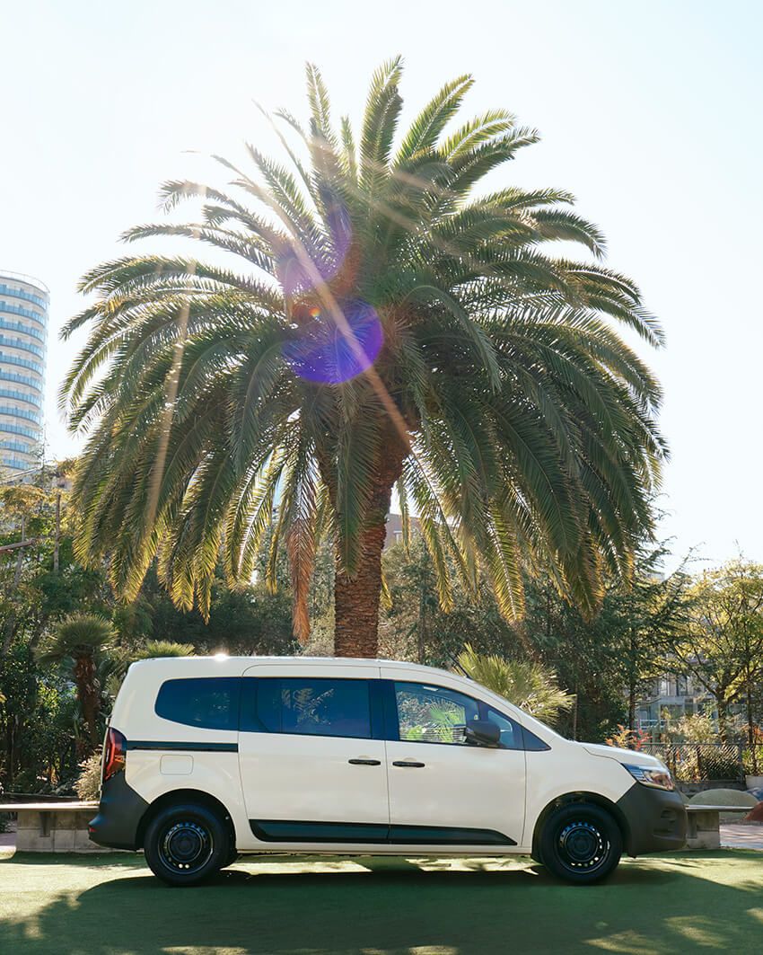 日本の“カングーファン“のための新型車「グランカングー」。多彩なシートアレンジで車中泊も楽々 - 4枚目の画像