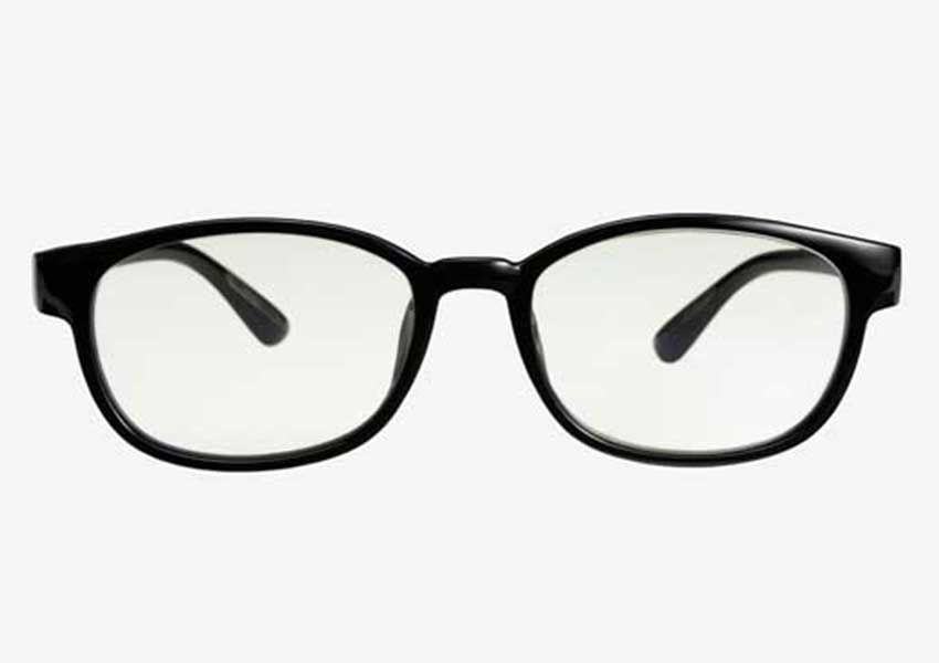 「Demi / square」1万6500円／MEGLASS　https://meglass.co.jp/