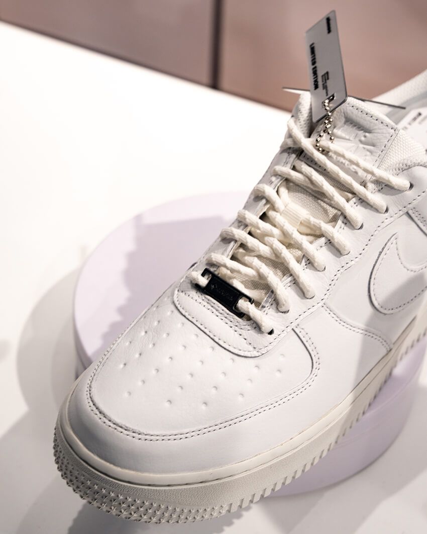 2002R、フォース 1、スーパースターetc.全部がGORE-TEX仕様！アトモスの“最強雨天スニーカー”5選 - 10枚目の画像