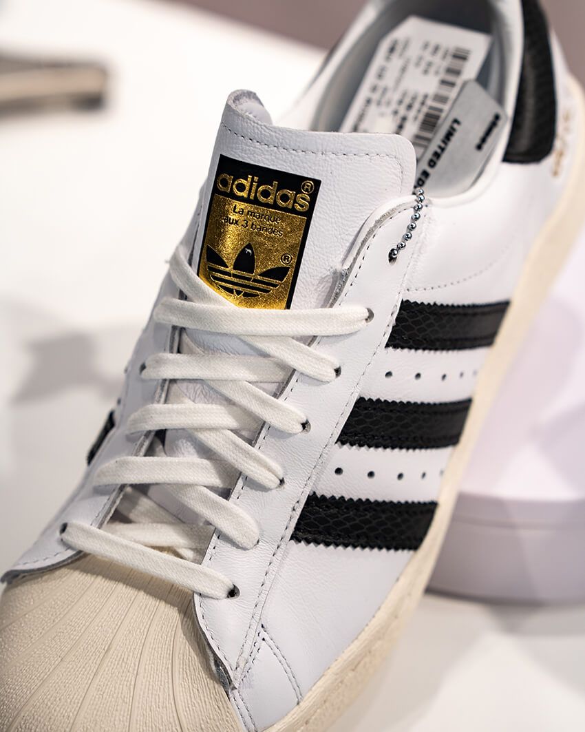 2002R、フォース 1、スーパースターetc.全部がGORE-TEX仕様！アトモスの“最強雨天スニーカー”5選 - 6枚目の画像