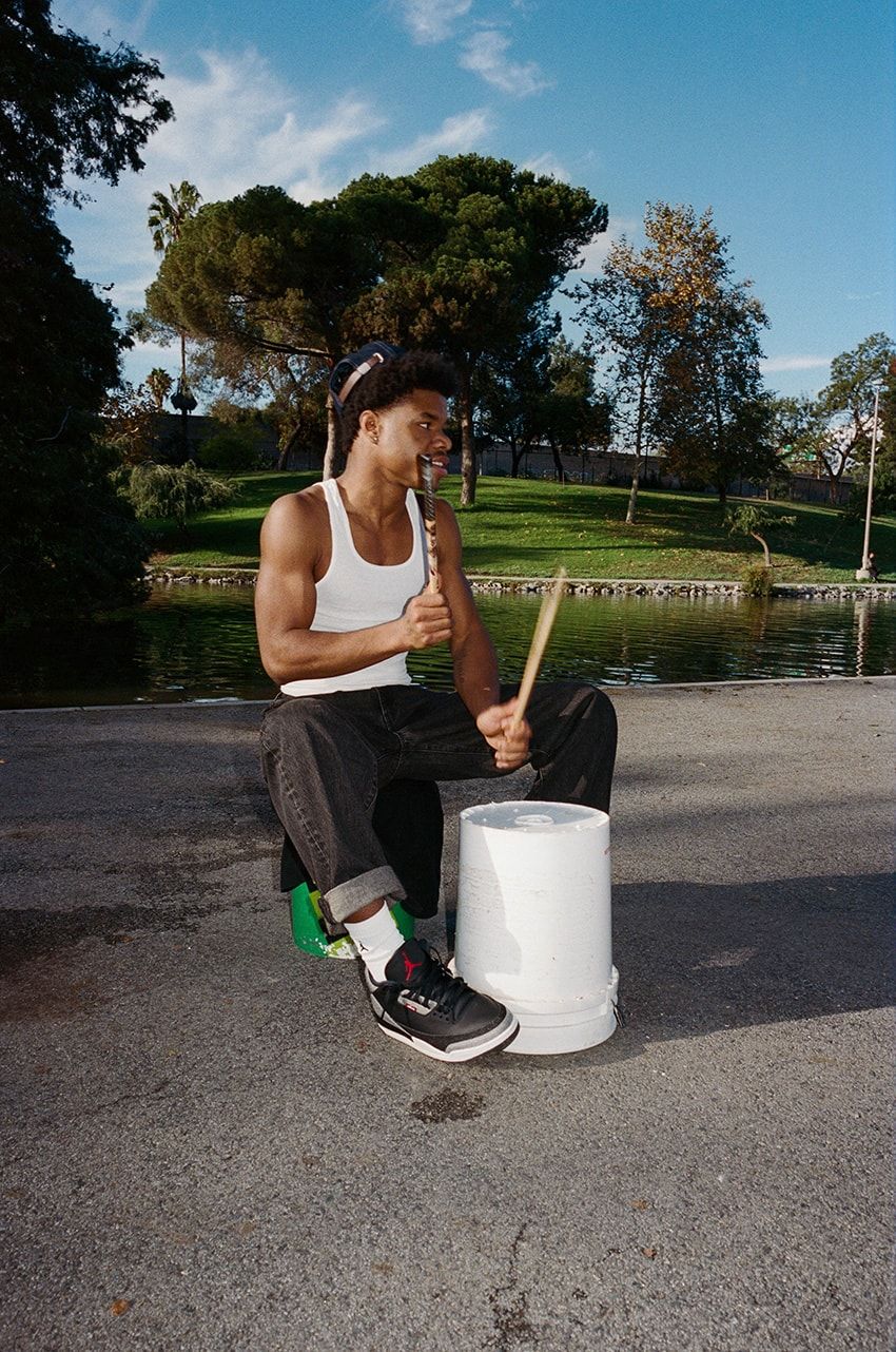 リーバイスとのコラボが再び！“サード”のGジャン、デニムシャツ、もちろん主役は「エア ジョーダン 3」 - 26枚目の画像