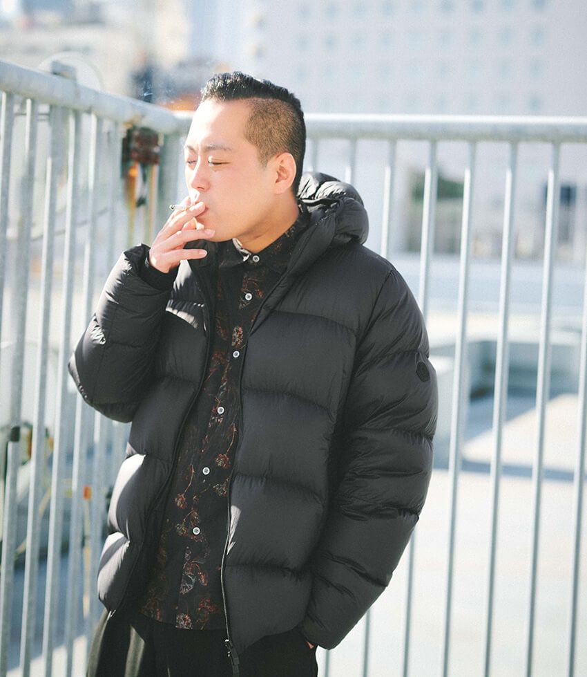 エバース佐々木＆町田の私服姿をパパラッチ！35万円のモンクレールを公開、GUのパンツをコンビで愛用！ - 10枚目の画像