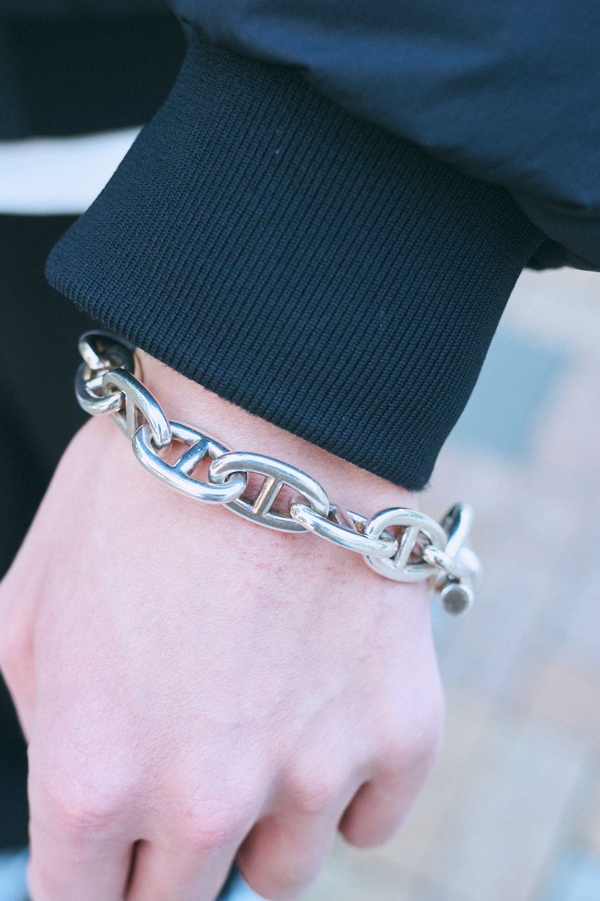 ビッグシルエットは本当に下火？いや、ワイドパンツは増えている！【20〜50代の絶品コーデ】 - 9枚目の画像