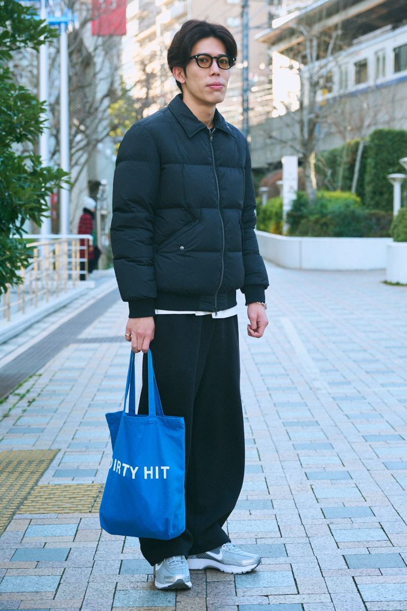 ダウンジャケット＝ヘルノ