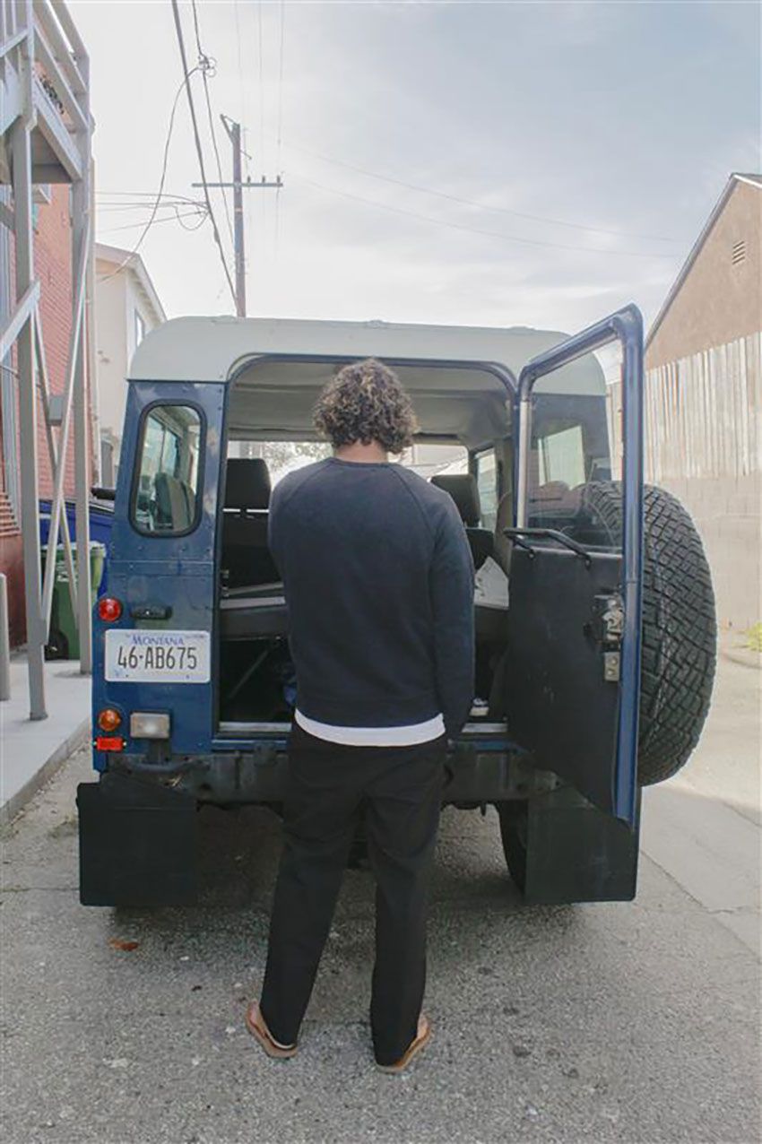 “太すぎず、細すぎない”別注ディッキーズ登場！「874」とスリムストレートを融合した特別な一本 - 1枚目の画像