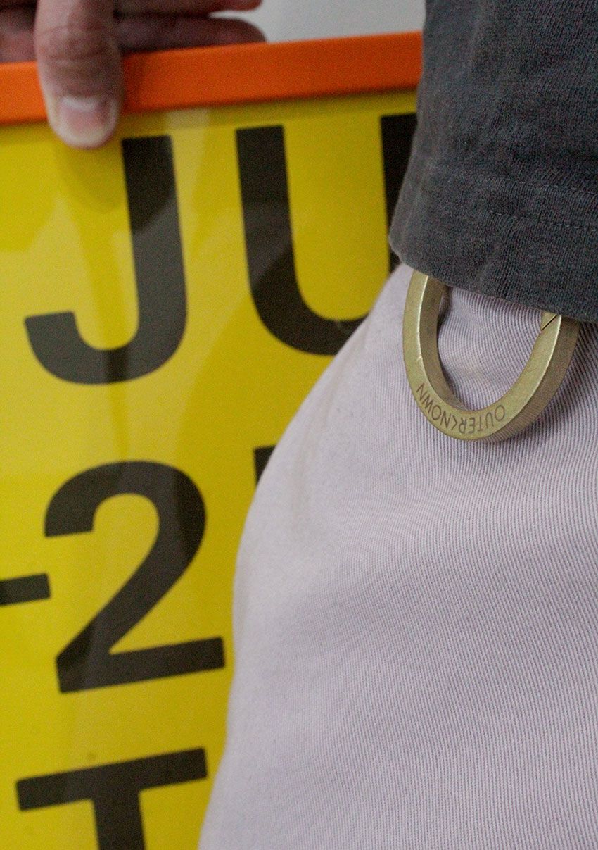 “太すぎず、細すぎない”別注ディッキーズ登場！「874」とスリムストレートを融合した特別な一本 - 5枚目の画像