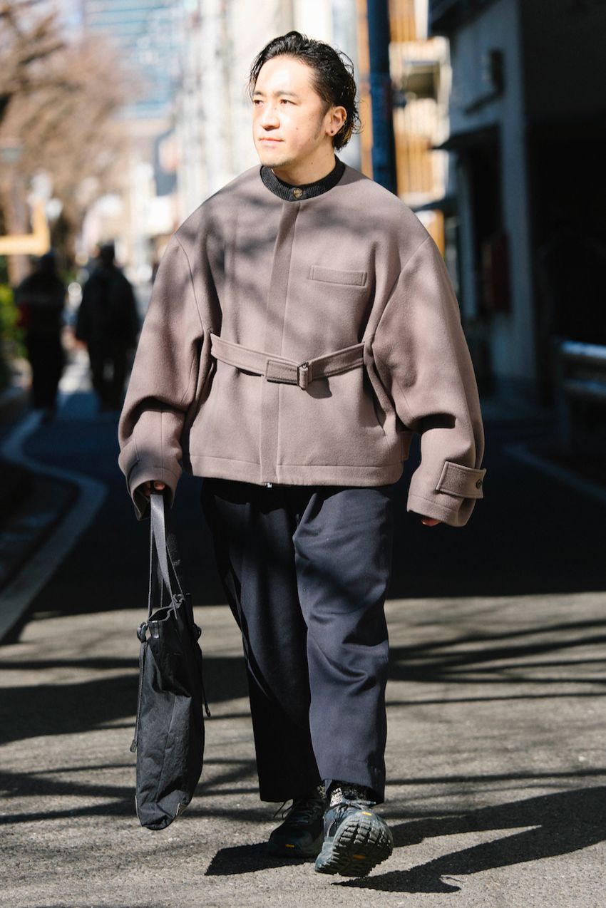 【短丈アウターが人気の理由】スタイルよく見えて使い勝手もよし。5者5様のコーデで証明 - 9枚目の画像