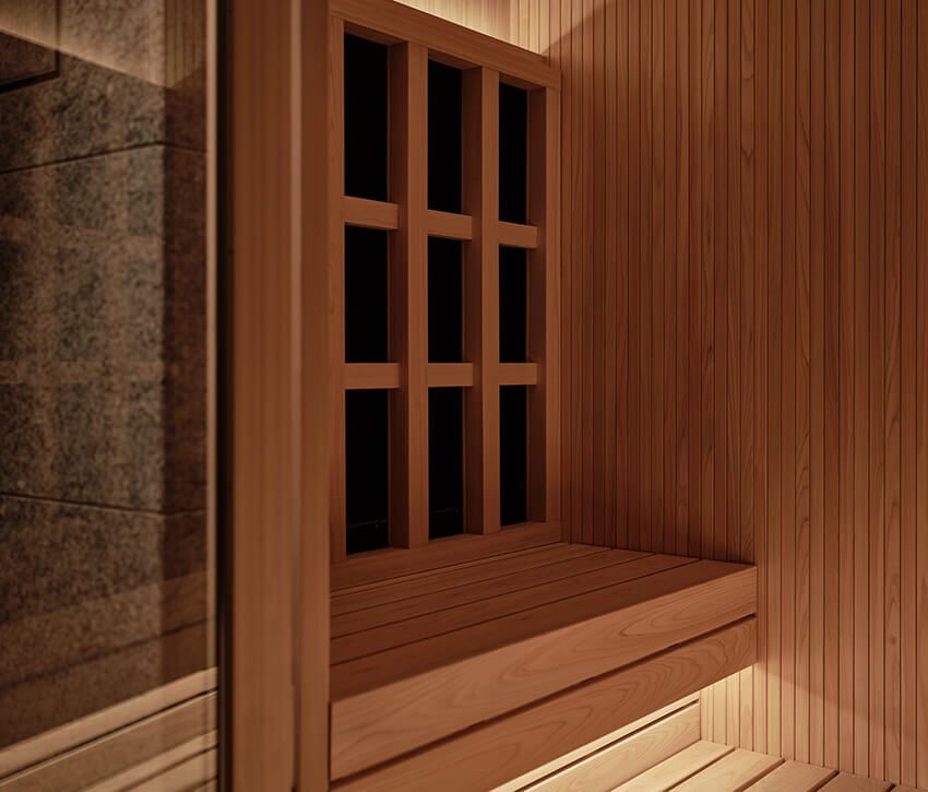 こちらもカラダの回復を目的とした一室。赤外線サウナである。空気中を高温に保ち、発汗を促す一般的なサウナと比べ、温度は半分ほど。じんわりと、ゆっくりとあたたまるイメージだ。赤外線がカラダに直接届き、深部から体温を上げてくれる。