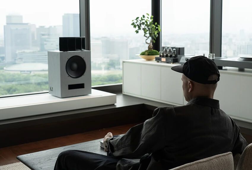 ホテル最上階となる20Fに位置し、大阪城公園を見渡す開放的な眺望が広がる。