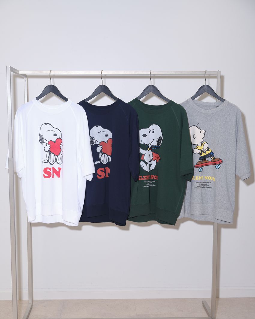 「スウェT（5分袖）」各1990円／GU×UNDERCOVER　©2026 Peanuts Worldwide LLC.