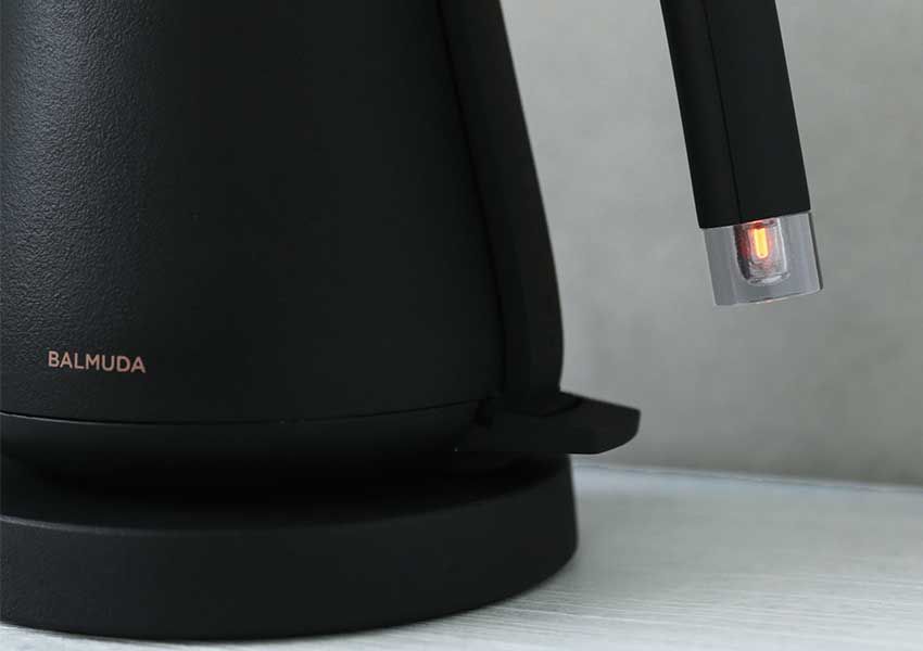 【読者プレゼント】機能美を追求した電気ケトル「バルミューダ ザ・ポット」を2名様に！ - 4枚目の画像