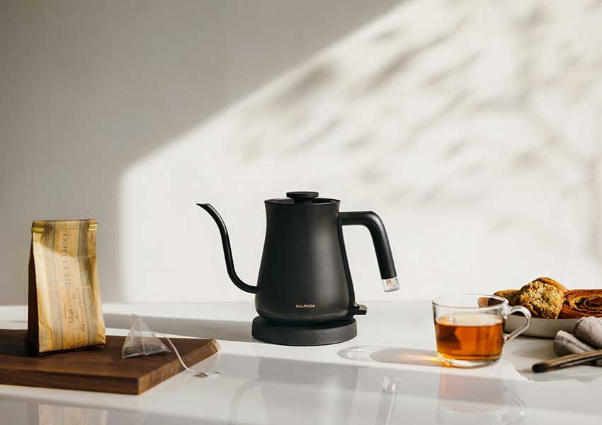【読者プレゼント】機能美を追求した電気ケトル「バルミューダ ザ・ポット」を2名様に！ - 10枚目の画像