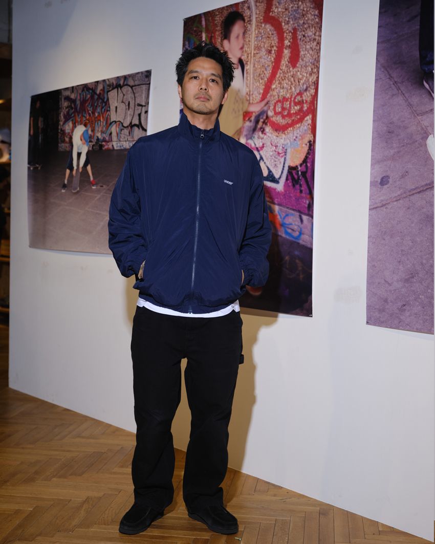 ジャケット＝アンダーアール