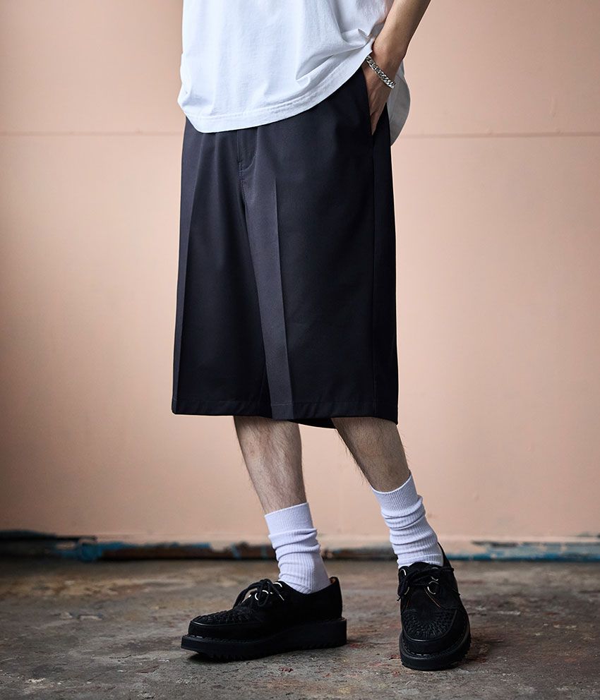 「新ディッキーズ」は“脚長効果”も追加！ タフで都会的。素材・シルエットを再構築した別注モデル - 7枚目の画像