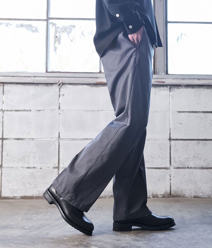 「新ディッキーズ」は“脚長効果”も追加！ タフで都会的。素材・シルエットを再構築した別注モデル - 1枚目の画像