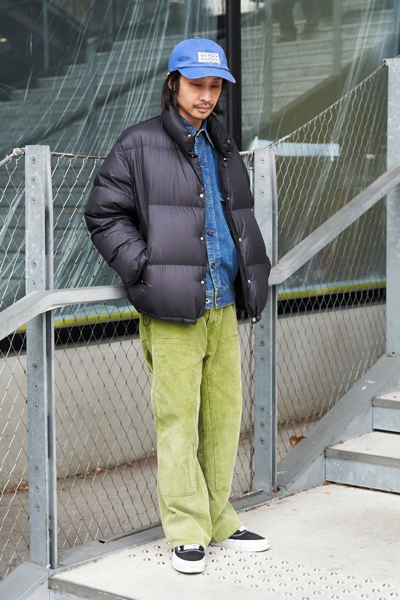 ダウンジャケット＝コモリ