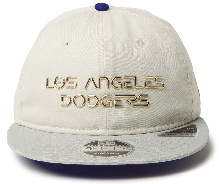 キャップ6600円／ニューエラ × 空山基（ニューエラ　neweracap.jp）