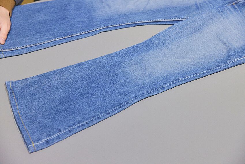 「501はサッカーで鍛えた脚にも合う」イタリア帰りの業界人が辿り着いた、ユーロ製リーバイスの深淵 - 17枚目の画像