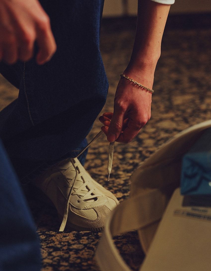 「カルティエ」も「ティファニー」も自然体で。女性目線で紐解く“好印象なアクセ使い”のヒント - 7枚目の画像