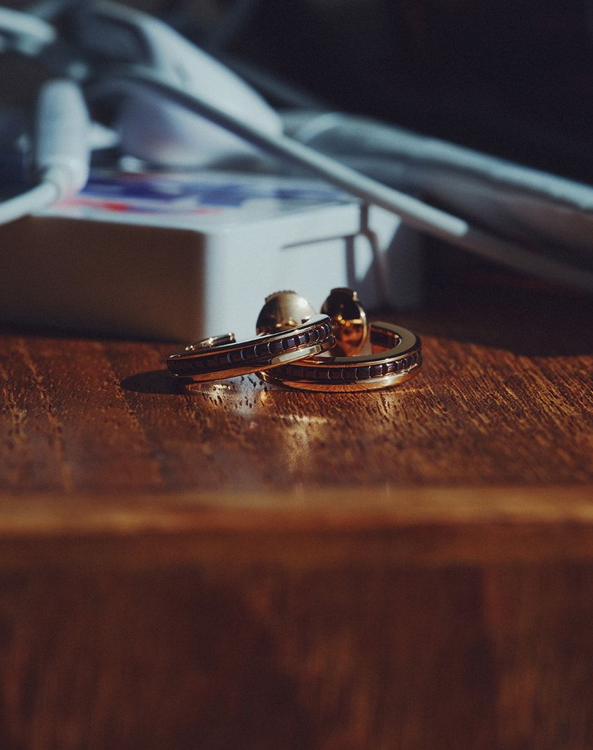 「カルティエ」も「ティファニー」も自然体で。女性目線で紐解く“好印象なアクセ使い”のヒント - 9枚目の画像