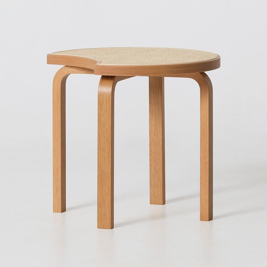 ラタンコネクトスツール／by KASHIYUKA 各色 179,300円 表面材：オーク材　座：積層合板、ラタン　W392 D442 H400 (mm)