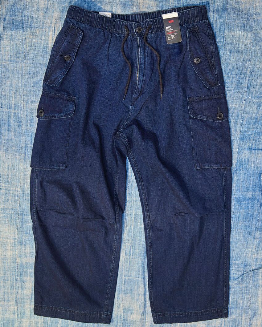 デニム級に使える「リーバイス」の優秀パンツをスタッフが推薦！ TOP3はバギーチノ、カーゴ、そして…… - 12枚目の画像