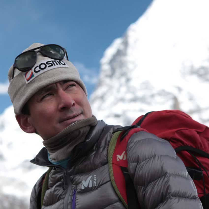 野口健さん●1973年生まれ。アルピニスト。1999年にエベレストの登頂に成功し、当時の7大陸最高峰世界最年少登頂記録（25歳）を樹立。以降、ヒマラヤの清掃登山や富士山の環境問題などに取り組む。また、大規模災害発生時には自身のNPO法人や登山家としての知見を活かし、寝袋の配布やテント村の設営など、迅速かつ実効性の高い支援活動を展開している。