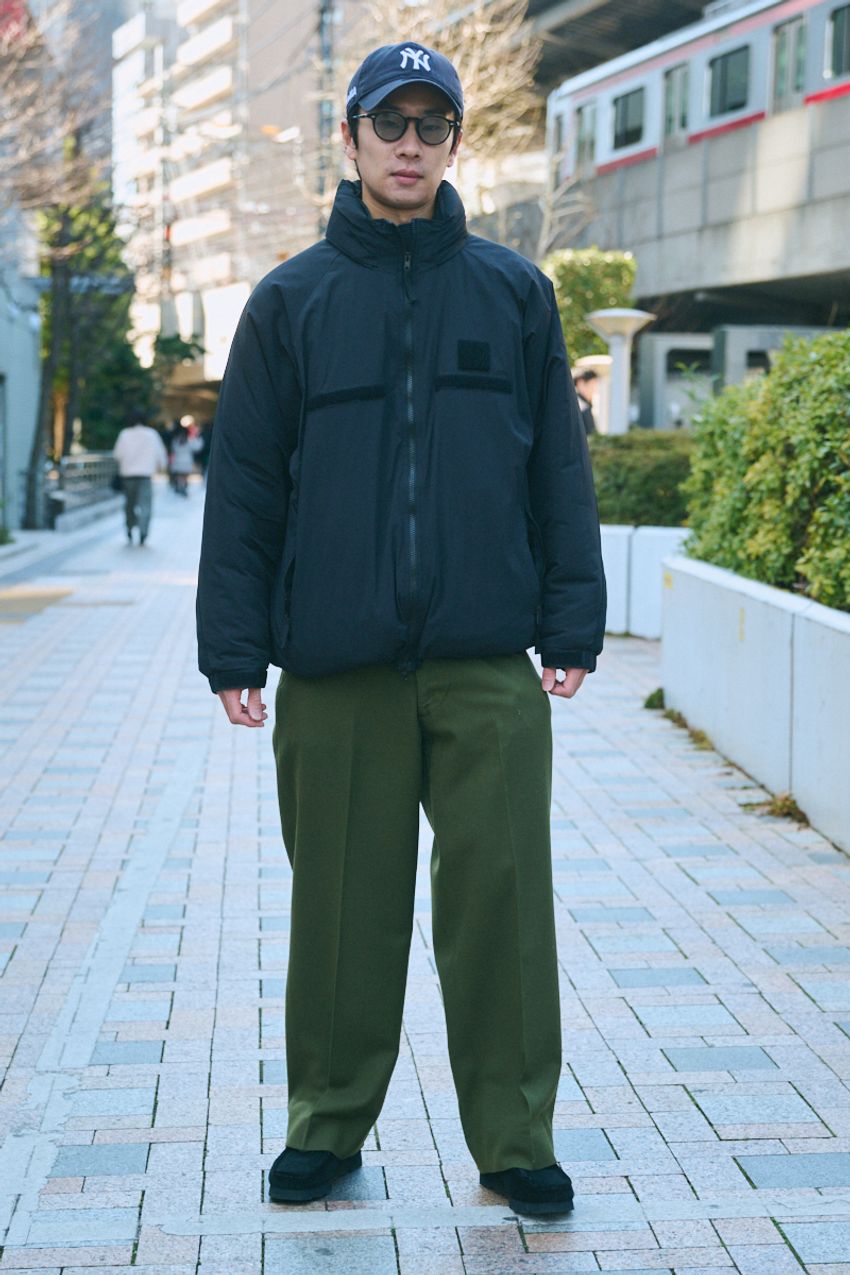 カッコ良い人“古着パンツ”愛用率高し！軍パン、黒パンetc.春先の実用例をスナップで - 4枚目の画像