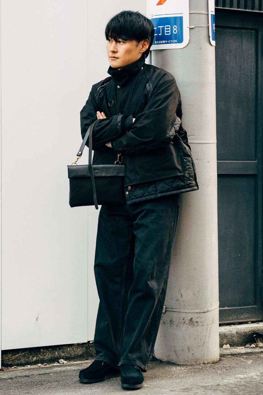 やっぱり人気の“黒クラークス”。圧倒的な高支持は「ワラビー」、愛用者5名の履きこなし術 - 8枚目の画像