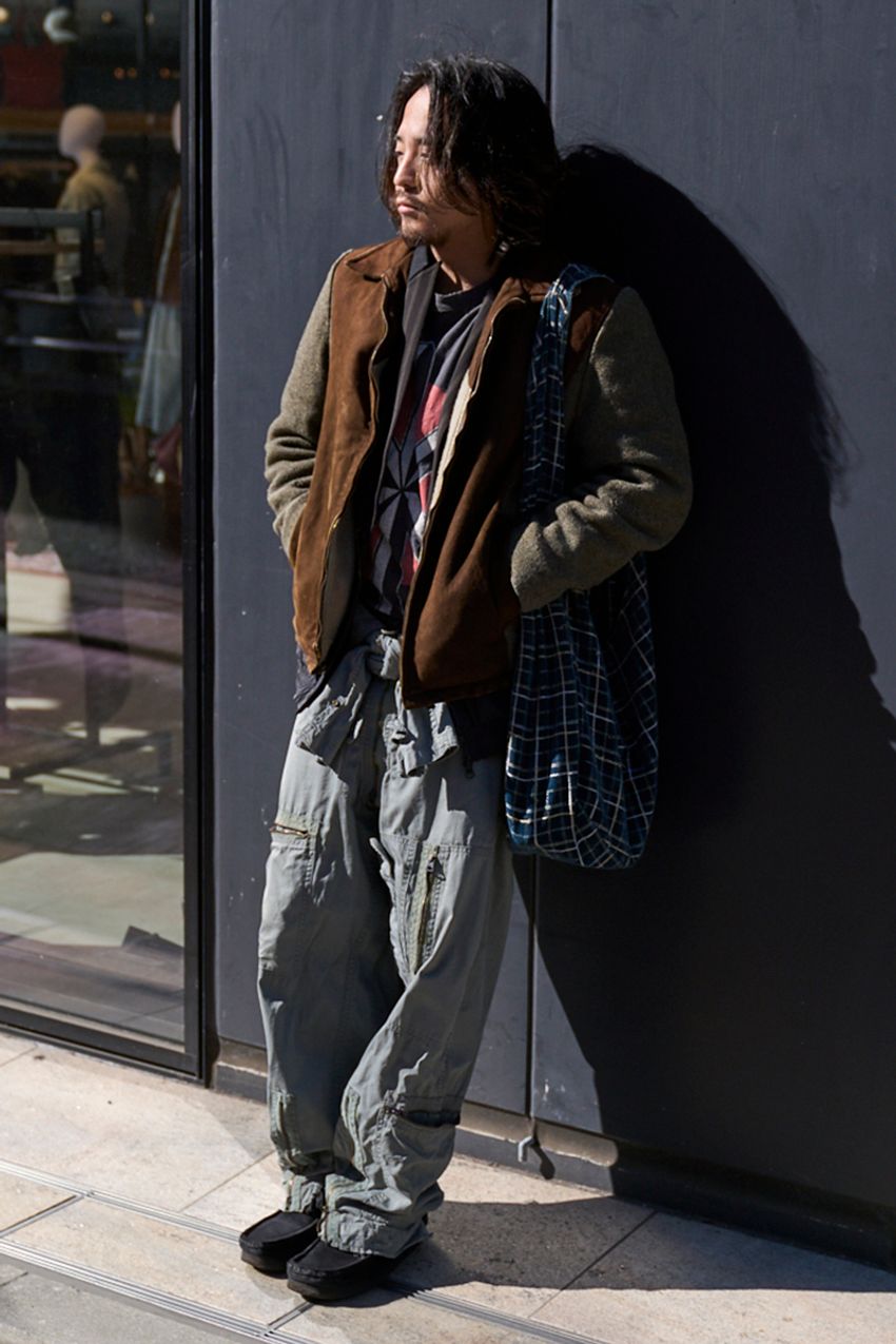 やっぱり人気の“黒クラークス”。圧倒的な高支持は「ワラビー」、愛用者5名の履きこなし術 - 6枚目の画像