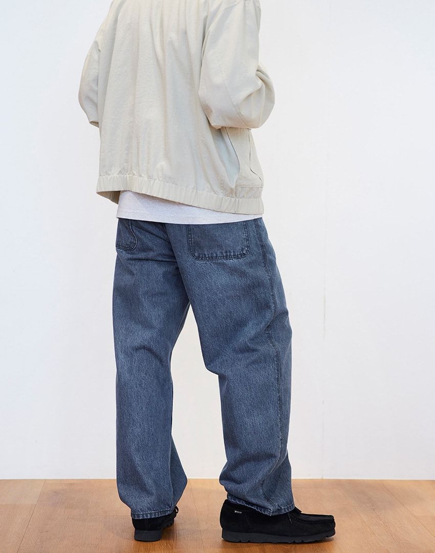 全部4990円以下！「ユニクロ ユー」の新作デニム、スウェット、カーゴパンツetc.徹底試着レビュー - 4枚目の画像