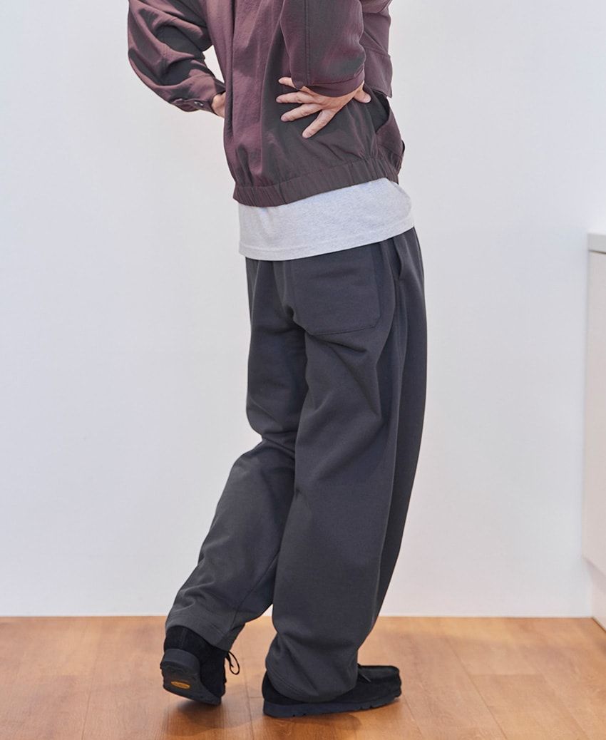 全部4990円以下！「ユニクロ ユー」の新作デニム、スウェット、カーゴパンツetc.徹底試着レビュー - 32枚目の画像