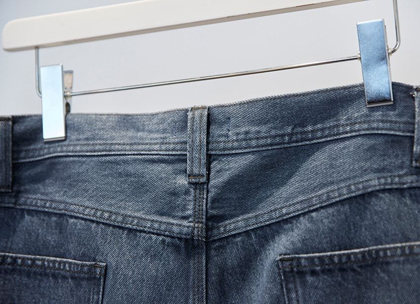 全部4990円以下！「ユニクロ ユー」の新作デニム、スウェット、カーゴパンツetc.徹底試着レビュー - 8枚目の画像