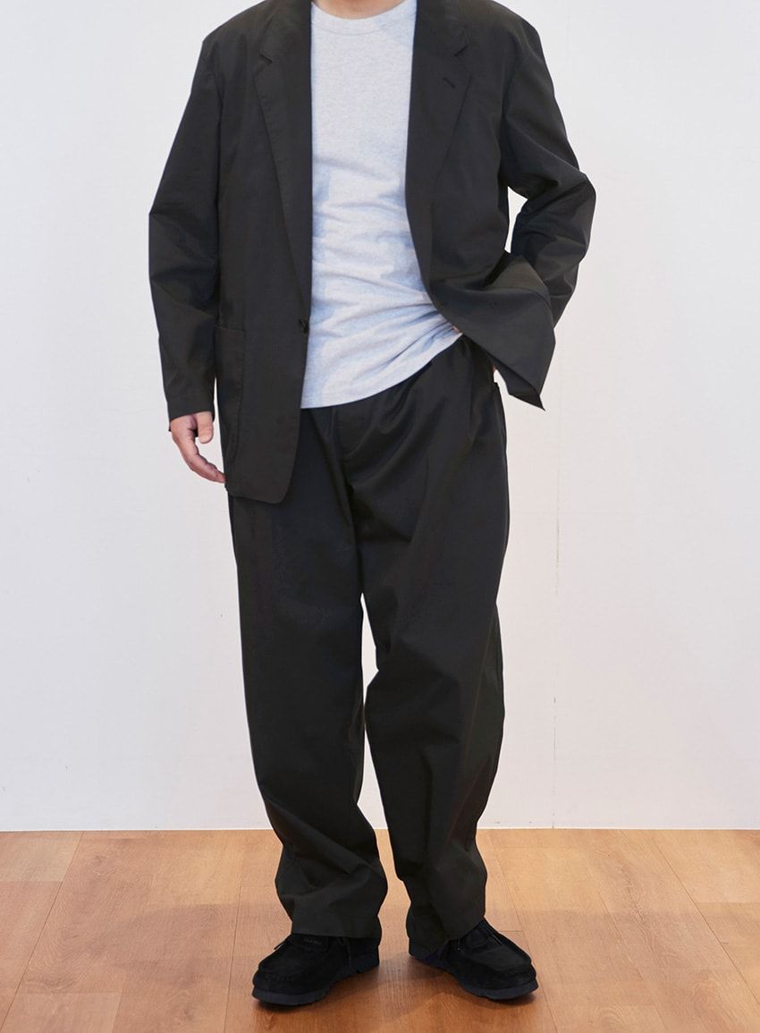 全部4990円以下！「ユニクロ ユー」の新作デニム、スウェット、カーゴパンツetc.徹底試着レビュー - 49枚目の画像