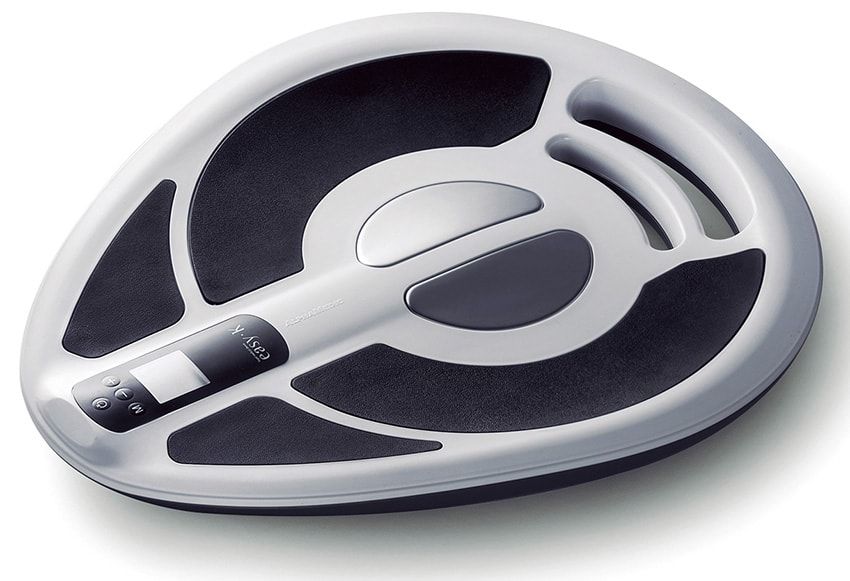 H40×W350×D400mm 12万8000円／ コリアテックJP　koreatech-jp.com