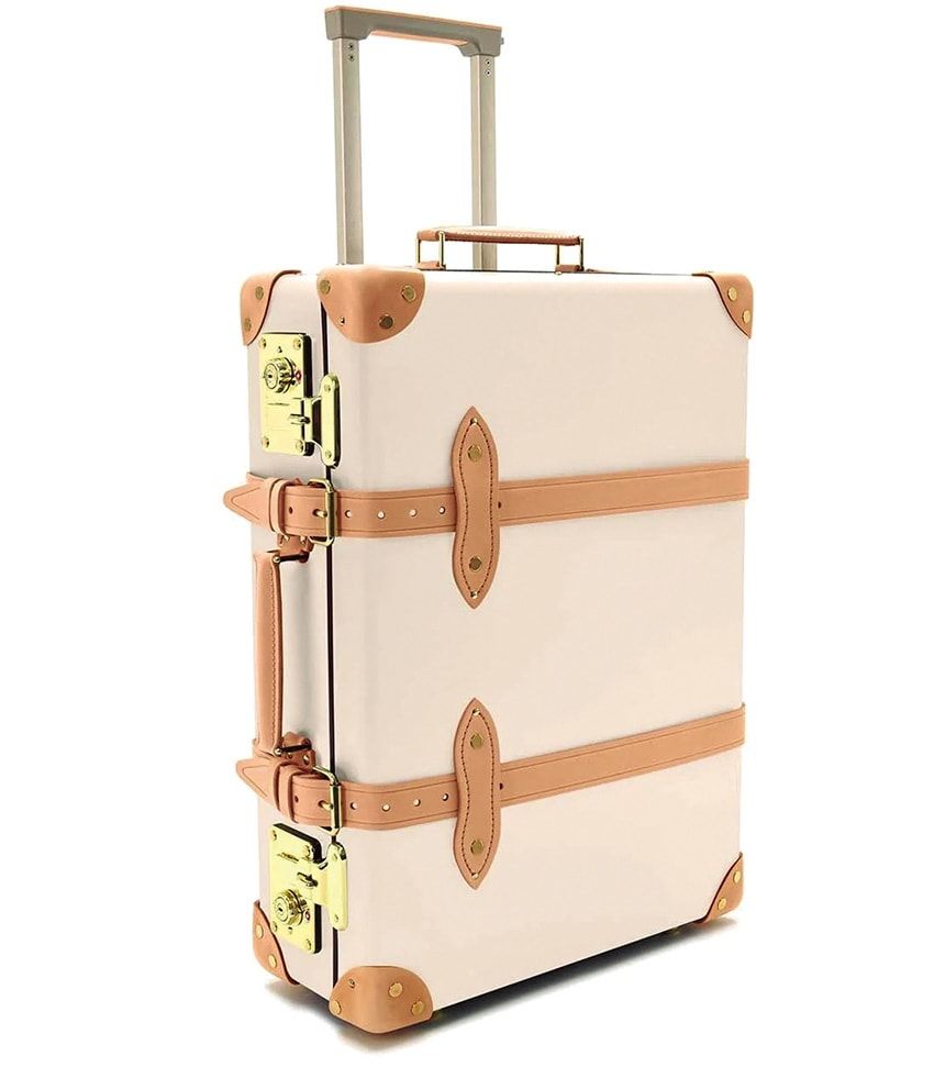 ラッパー般若さん愛用のドクターマーチンに、ロレックスや車まで。連載担当8名の“買い物談義” - 8枚目の画像