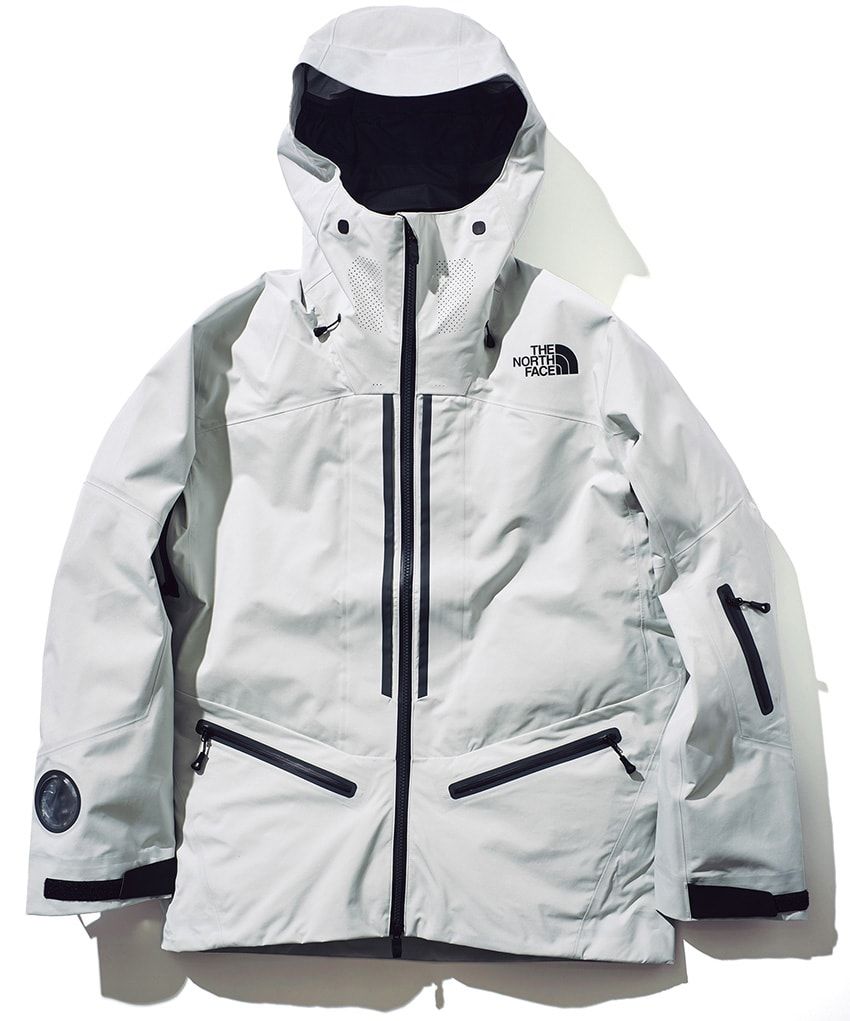 ジャケット16万5000円／ザ・ノース・フェイス（ザ・ノース・フェイス マウンテン03-5466-9278）