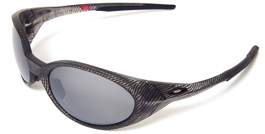 3万250円／オークリー（ルックスオティカジャパン