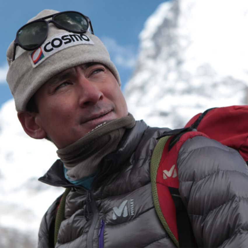 野口健さん●1973年生まれ。アルピニスト。1999年にエベレストの登頂に成功し、当時の7大陸最高峰世界最年少登頂記録（25歳）を樹立。以降、ヒマラヤの清掃登山や富士山の環境問題などに取り組む。また、大規模災害発生時には自身のNPO法人や登山家としての知見を活かし、寝袋の配布やテント村の設営など、迅速かつ実効性の高い支援活動を展開している。