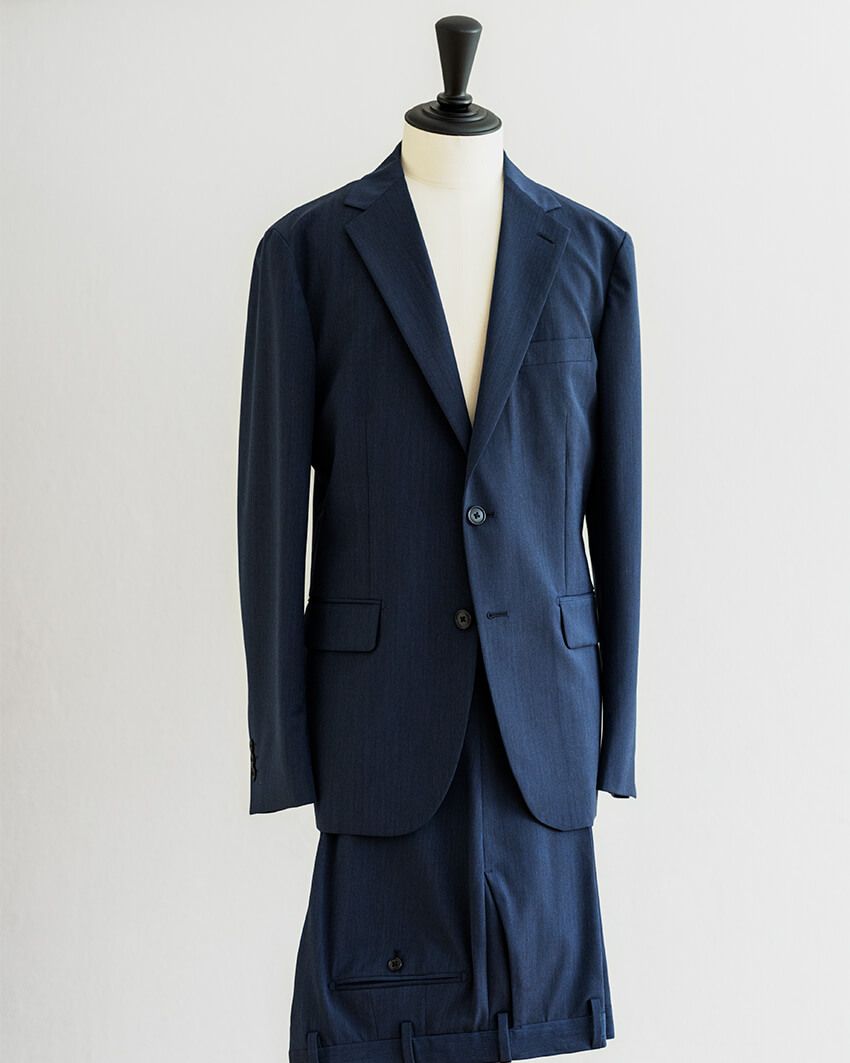 ジャケット 2万6950円　パンツ 1万3970円／グリーンレーベル リラクシング　store.united-arrows.co.jp/brand/glr/