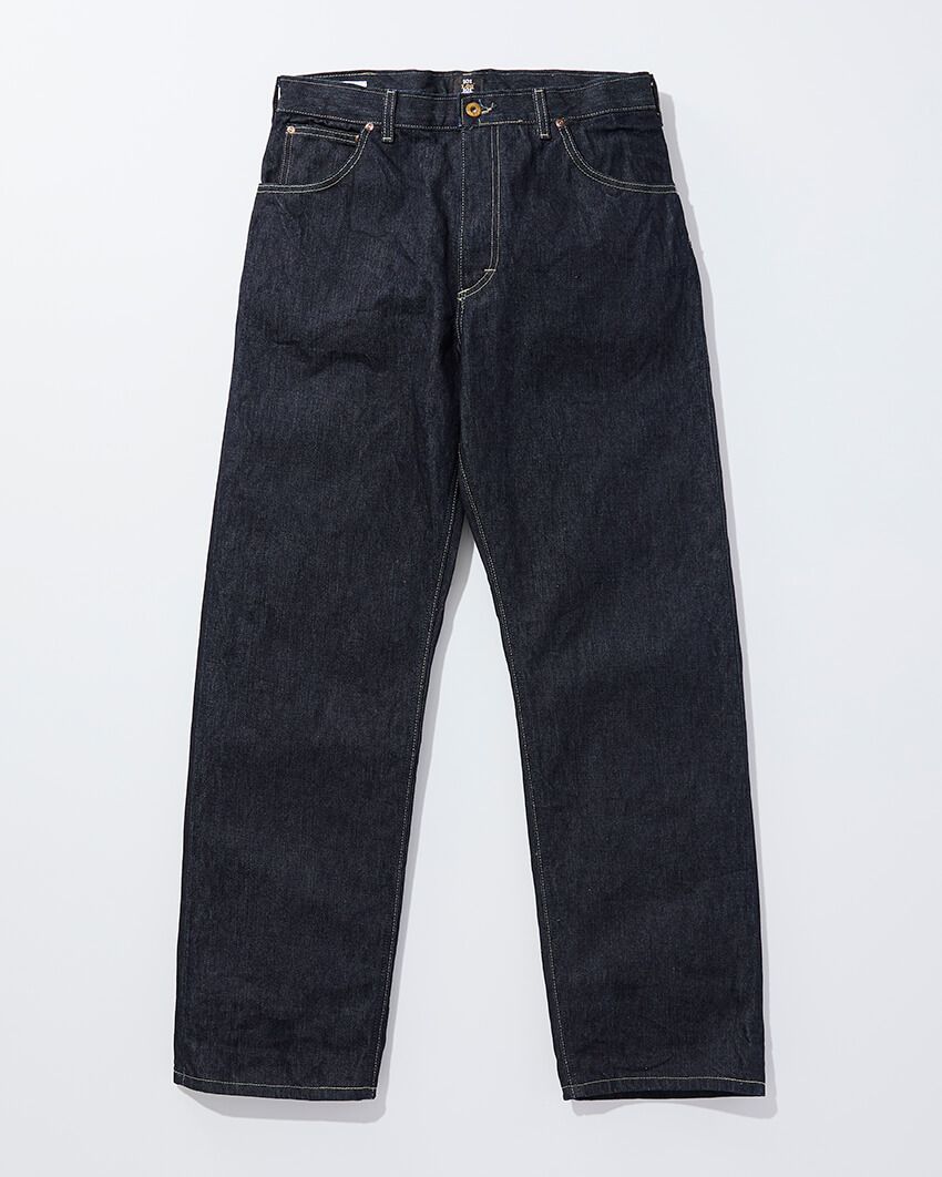 2万7500円／リー（エドウイン