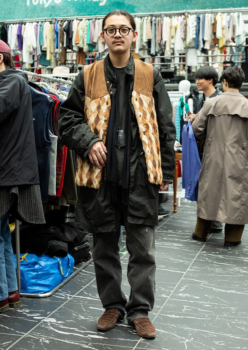 ベスト、ジャケット、シューズ＝古着