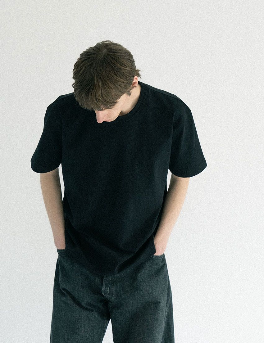 “いつもの”と何が違う？ヘインズ「ビーフィー」特別仕様が登場！“首周り”に宿る機能性と存在感 - 10枚目の画像