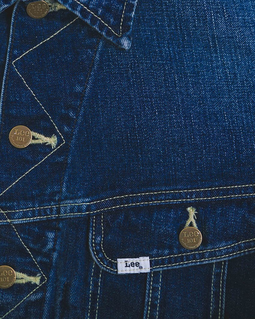 リーバイス、カーハートetc.春の主役“デニムジャケット”5選。ヘリテージ×モダンが今季の最適解だ！ - 11枚目の画像