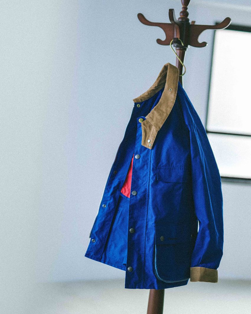 今春トレンドの短丈アウターを人気ブランドから厳選！バブアー筆頭に今っぽさを引き寄せる4着 - 1枚目の画像