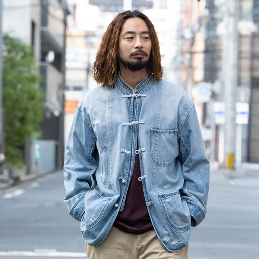 2020年代のアメカジのアップデート術をスナップで！デニムの着方、軍パンの遊び方…… - 1枚目の画像