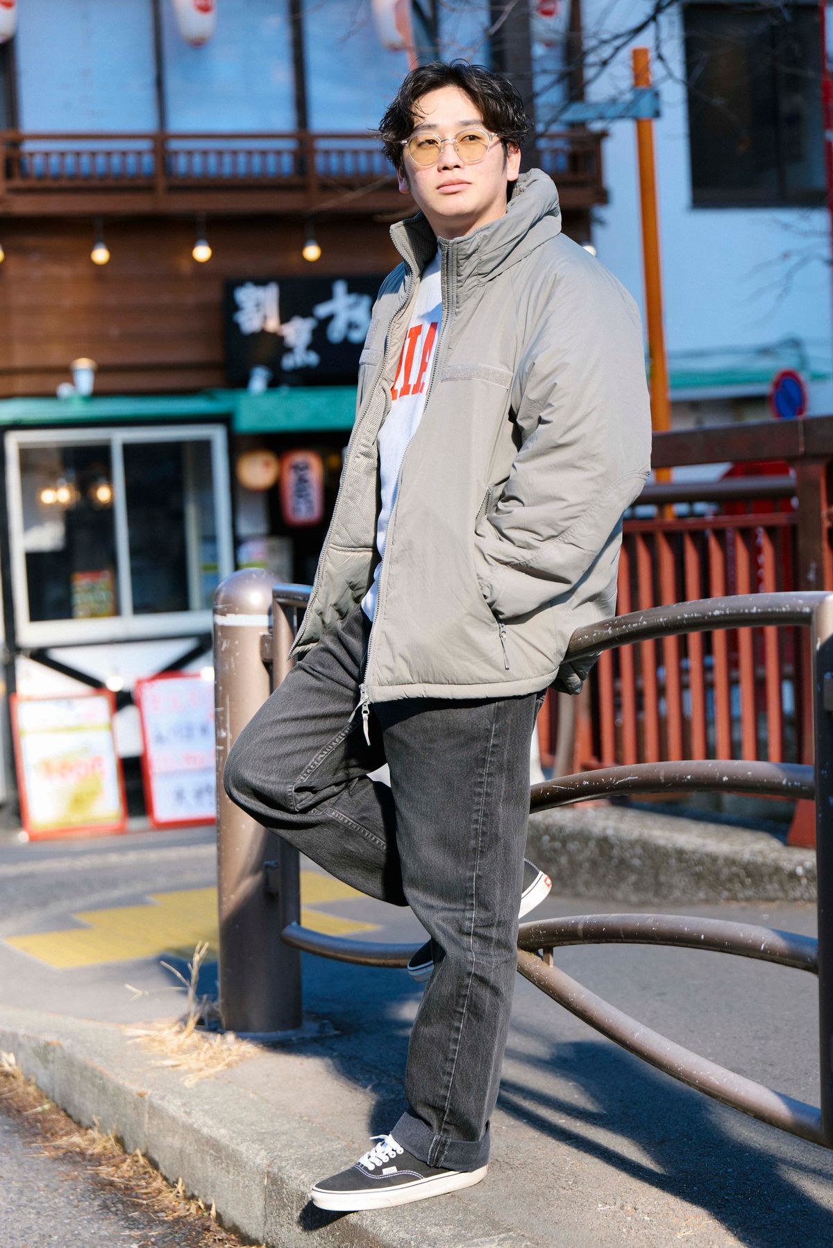 ジャケット＝フリークスストア