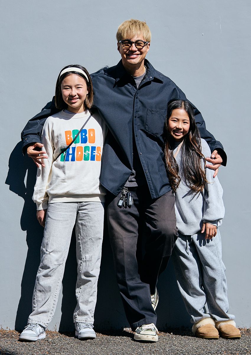 汚れても味になる「黒ディッキーズ」が相棒！ 4児のパパ・ユージの親子パパラッチ - 10枚目の画像