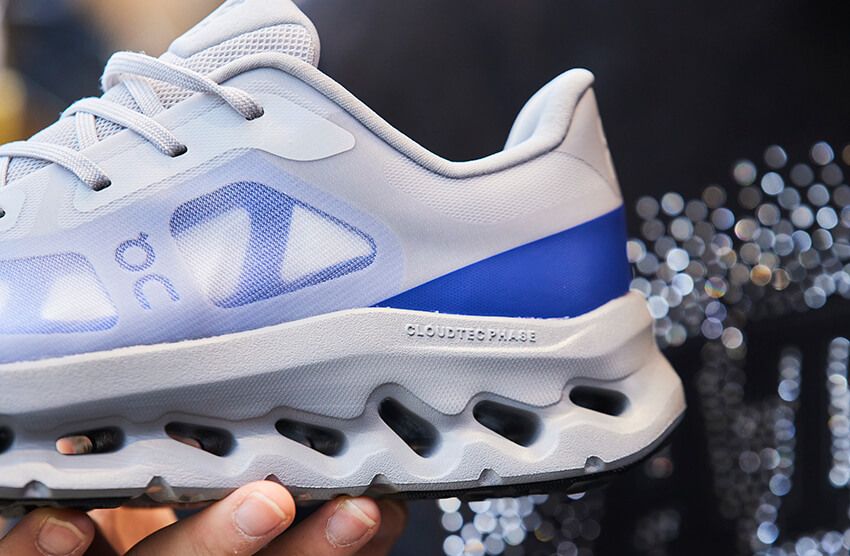 別注NBからスパイク着想アディダスまで！スニーカートレンドを牽引する「アトモス」店員のBEST3 - 9枚目の画像