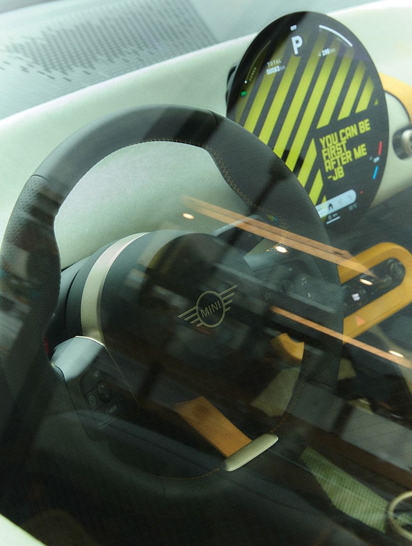 MINIとのコラボカーも！「デウス エクス マキナ」ディレクターが語るFUN-LIFEの秘訣 - 5枚目の画像